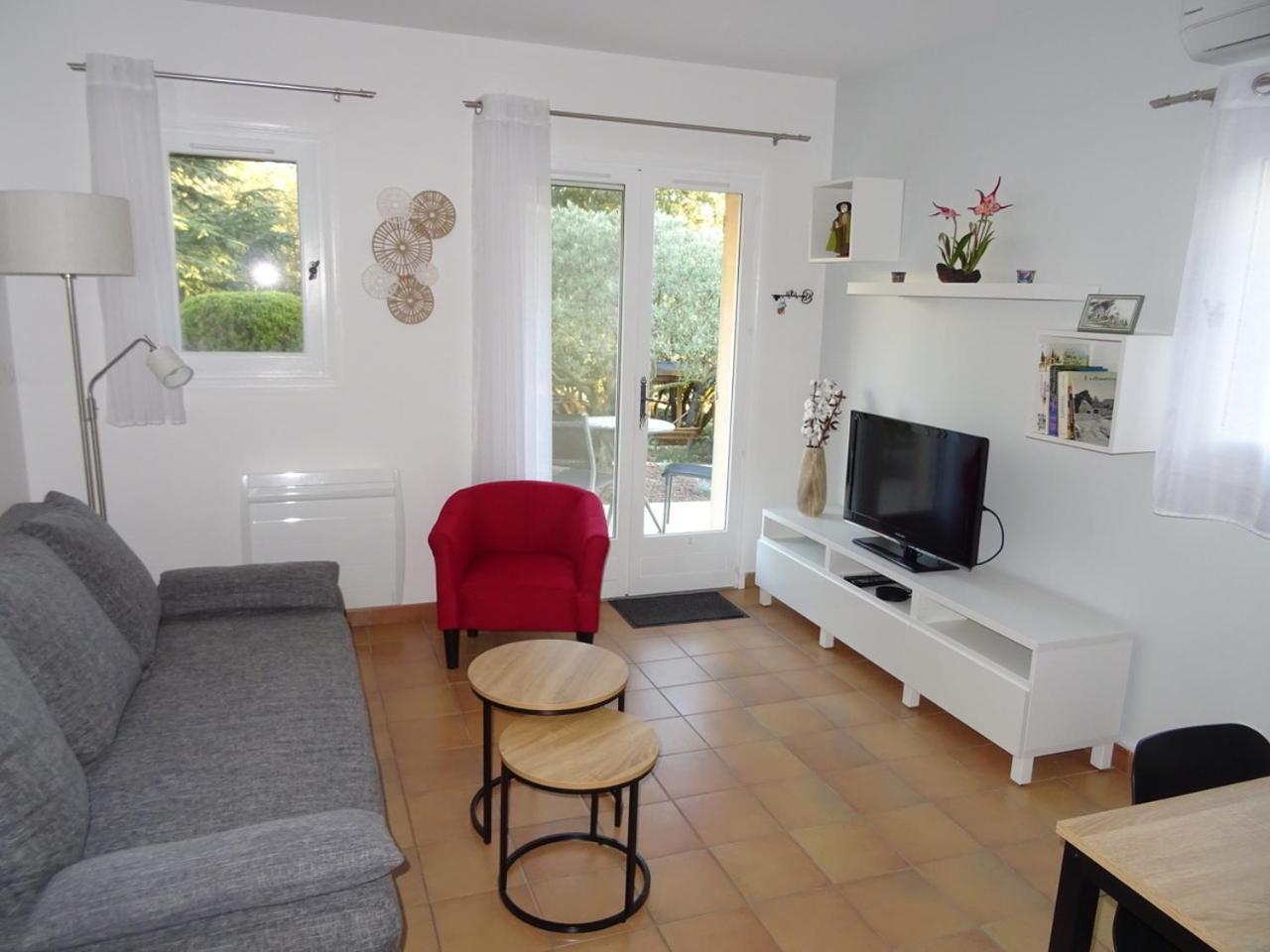 Villa Les Cistes Lioux Esterno foto
