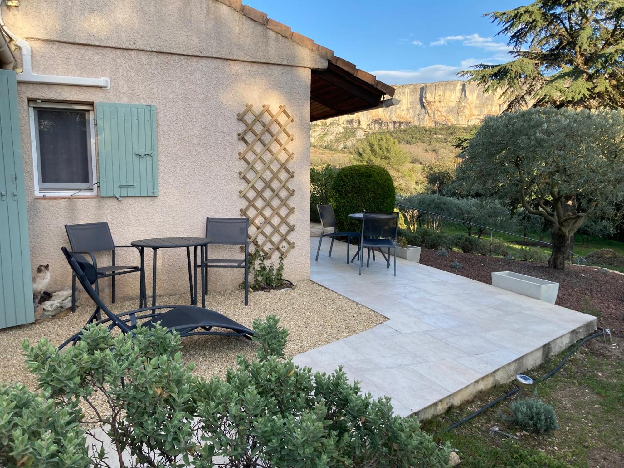 Villa Les Cistes Lioux Esterno foto