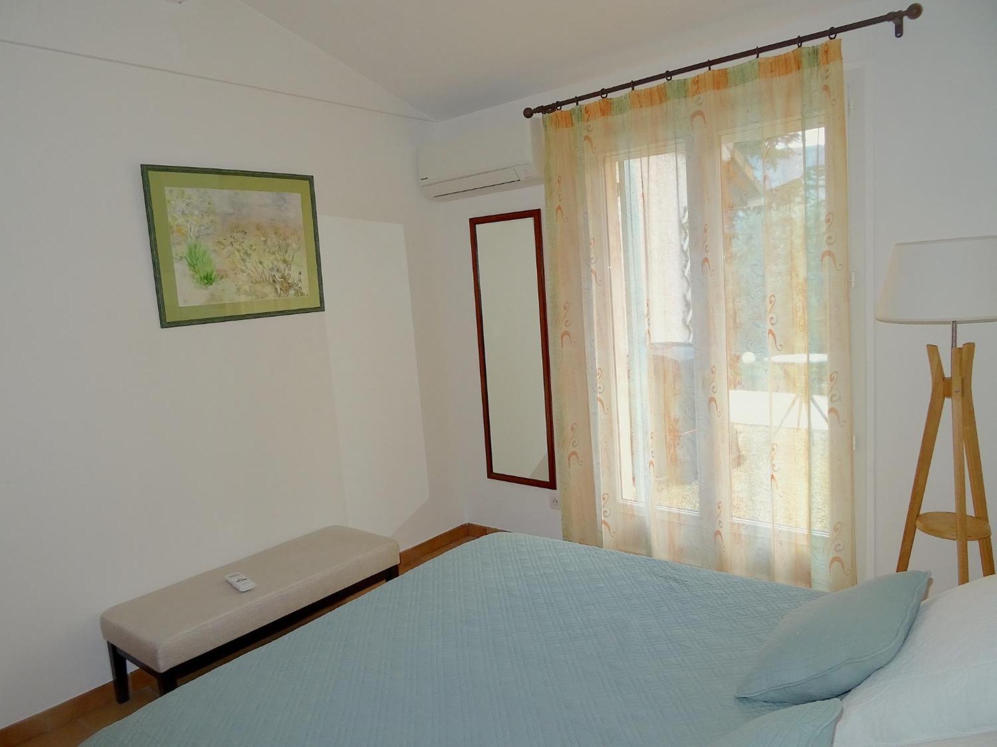 Villa Les Cistes Lioux Esterno foto